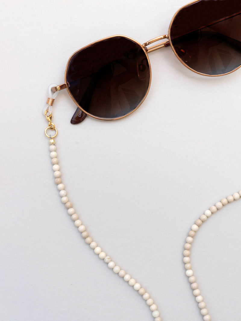 VINTAGE - SUNGLASS CHAIN AND NECKLACE /FALL / WINTER